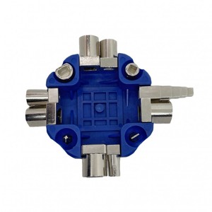 Clé universelle en acier inoxydable pour l'accès aux services électriques, hydrauliques et gaziers, idéale pour l'entretien et la maintenance. - Product Image 4