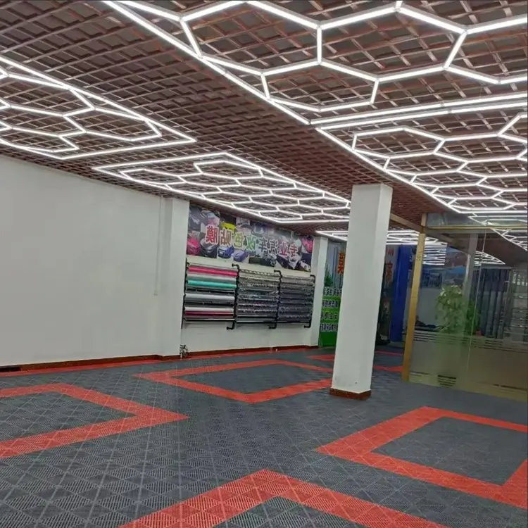 Hexágono que detalla las luces de taller Led para la tienda de coches y garaje Techo luces de panal Trabajo Garaje Luz Led