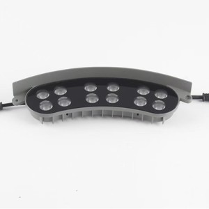 Lampe solaire à anneau LED en verre moderne pour l'extérieur avec alimentation CC Cote IP65 pour les applications de jardin - Product Image 4