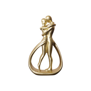 Figurines créatives modernes en résine faites à la main pour mariage et anniversaire - Product Image 5