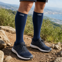 Chaussettes de sport en fibre de bambou écologiques à compression graduée pour le soutien des jambes lors de la course et du cyclisme