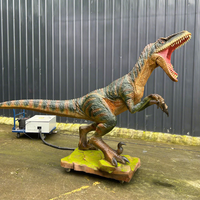 Etkileşimli Açık Hava Animatronik Dinozor Robotu Gerçek Boyutlu Velociraptor Modeli
