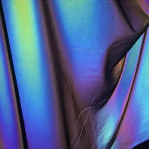 Großhandel Regenbogen Farbe Nähen auf 100 Polyester Reflective Fabric Reflector Fabric für Mode Kleidung Schwimm jacken