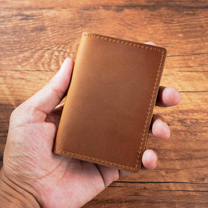 Portacarte di Credito e Fermasoldi in Vera Pelle Vintage Personalizzato YY - Design Semplice come Regalo Multifunzione - Product Image 3