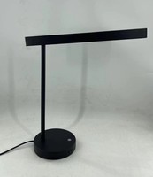 Lampe de bureau LED moderne en métal, écologique, pour hôtel, avec alimentation secteur et design protecteur des yeux
