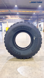 Neumático de Alta Calidad Marca Qingdao, Caucho Sólido 385/65r22.5 11r22.5, Neumático Radial Nuevo para Camión TBR - Product Image 6