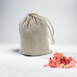 <span class=keywords><strong>Copeaux</strong></span> de bois de cèdre <span class=keywords><strong>rouge</strong></span> pour stockage de vêtements Armoires à chaussures Armoires et placards Élimination des odeurs Repousse les insectes - Product Image 1