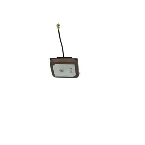 25*25*4mm 15*15*4mm 18*18*4mm üretici BeiDou glonass GPS GNSS aktif dahili çip seramik yama anten Tracker için