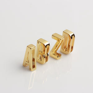 Collier pour animal de compagnie, <span class=keywords><strong>accessoire</strong></span> de bricolage de haute qualité, <span class=keywords><strong>prix</strong></span> d'usine, entièrement métallique, Alphabet anglais - Product Image 4