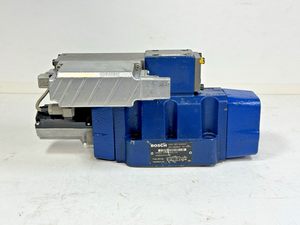 4wrle Distributeur directionnel proportionnel Série 10 16 25 27 35 avec contrôle hydraulique et électronique intégrée - Product Image 4