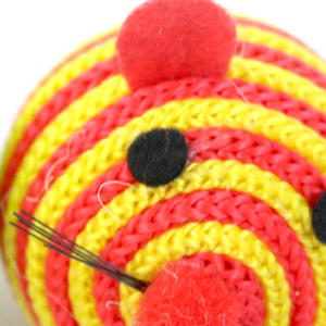 Ratón Pequeño con Hilo de Nailon de 4CM de Diámetro, Juguete Interactivo y de Movimiento para Mascotas - Product Image 2