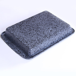 Rectangular Carbon Steel Cake Mold Non Stick Coated Baking Pan For Household Cake Making - Product Image 5