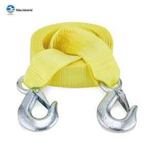 Sangle de remorquage de 2 pouces en acier forgé avec crochets à œillet aux extrémités, résistante aux UV et à l'abrasion, idéale pour le remorquage dans la boue, le sable et la neige - Product Image 1