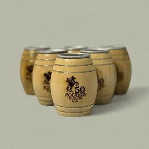 The Barrel House - Baril à liqueur en bois de 3 oz (0,09 L) avec intérieur en aluminium pour le service de spiritueux - Product Image 6