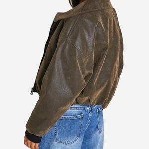 Chaqueta Varsity de Cuero PU Negra Personalizada de Alta Calidad para Hombre, Chaqueta Holgada de Alta Gama para Mujer - Product Image 4