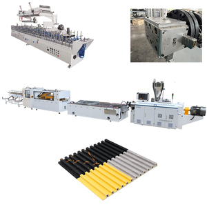 Máquina extrusora <span class=keywords><strong>de</strong></span> tablero <span class=keywords><strong>de</strong></span> pared estriado Interior <span class=keywords><strong>de</strong></span> PVC WPC automática para fabricación <span class=keywords><strong>de</strong></span> construcción Bomba <span class=keywords><strong>De</strong></span> Motor <span class=keywords><strong>de</strong></span> Industria <span class=keywords><strong>de</strong></span> plástico PLC - Product Image 1