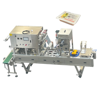 Machine automatique de remplissage et de scellage de boîtes de tofu avec moteur et engrenage, haute précision, haute productivité pour les boissons, l'eau pure, le lait