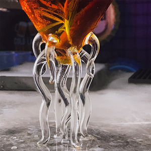 Ağız üflemeli temizle toptan özel ahtapot tasarım martini kokteyl cam kokteyl cam martini - Product Image 3