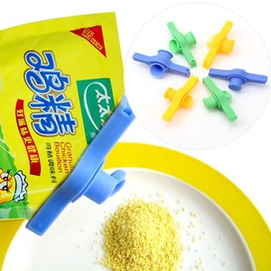 Multifunction Kitchen Sealing Clip For MSG Chicken Essence Bag Moisture Proof Plastic Dispensing Nozzle Food Preservation Clamp - Product Image 1