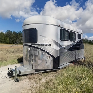 Remolque de Lujo para 2 Caballos, Nuevo Diseño, Caja de Transporte de Aluminio con Carga en Ángulo - Product Image 5