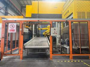 ระบบสกัดชิ้นส่วนหุ่นยนต์ใหม่ พร้อม PLC และมอเตอร์ไฟฟ้าแบบเกียร์  หล่อขึ้นรูปด้วยแรงดันสูง รับน้ำหนักได้ 800 กก. สำหรับการจัดการชิ้นส่วนตัวถังรถยนต์ ระดับการป้องกัน IP65 - Product Image 6