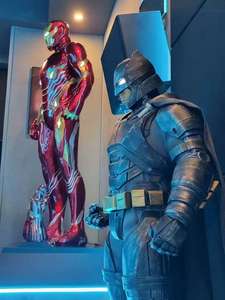 Estatua de caballero heroico-Figura de armadura de caballero oscuro con capa y ojos brillantes/Pantalla de armadura de caballero oscuro/Figura de superhéroe coleccionable - Product Image 4