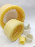 Accouplement à dents en nylon pour moteur et pompe, résistant à l'usure, faible bruit, installation facile, directement de l'usine.