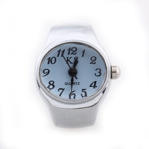 Reloj de Anillo al por Mayor, Chapado en Oro, Acero Inoxidable, Esfera Redonda, Cuarzo, <span class=keywords><strong>El</strong></span>ástico, MOQ 50 Piezas, Personalizable - Product Image 4