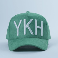 Nieuwe design custom 5-panel geborduurde groene suède baseballcap met gebogen klep voor heren
