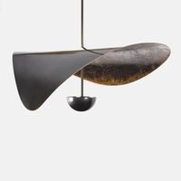 Lustre LED en laiton sculptural minimaliste moderne italien pour salle à manger, salon, chambre, villa, escalier