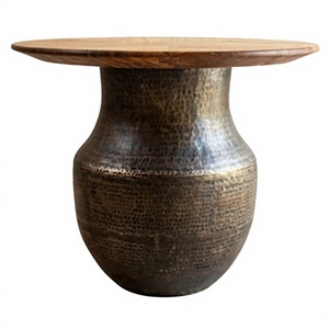 โต๊ะกาแฟโลหะสไตล์ชนบททำมือพร้อมท็อปไม้โบราณสำหรับห้องนั่งเล่น - Product Image 1
