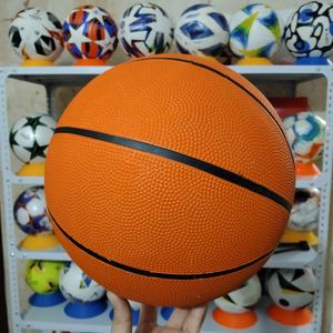 Funda de baloncesto de alta calidad, profesional, original, personalizada, tamaño 7, de caucho natural, con estampado de airbag y peso G. - Product Image 3