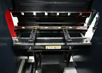 Presse plieuse électrique DA53T 40T 1300mm pour l'acier inoxydable