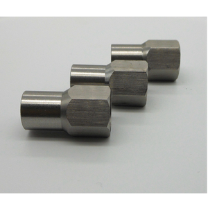 Tuerca de Acoplamiento Hexagonal de Acero Inoxidable con Rosca M12 Personalizada, SUS304, Mecanizado CNC, Brochado de Precisión, Servicio OEM - Product Image 1