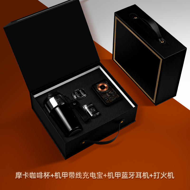 [Ensemble de quatre pièces de style méca] Tasse à café, batterie externe, écouteurs Bluetooth, briquet