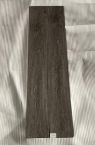 Planche de vinyle de luxe Carrelage imperméable <span class=keywords><strong>PVC</strong></span> collé LVP Design moderne antidérapant Installation auto-adhésive Texture unie - Product Image 4