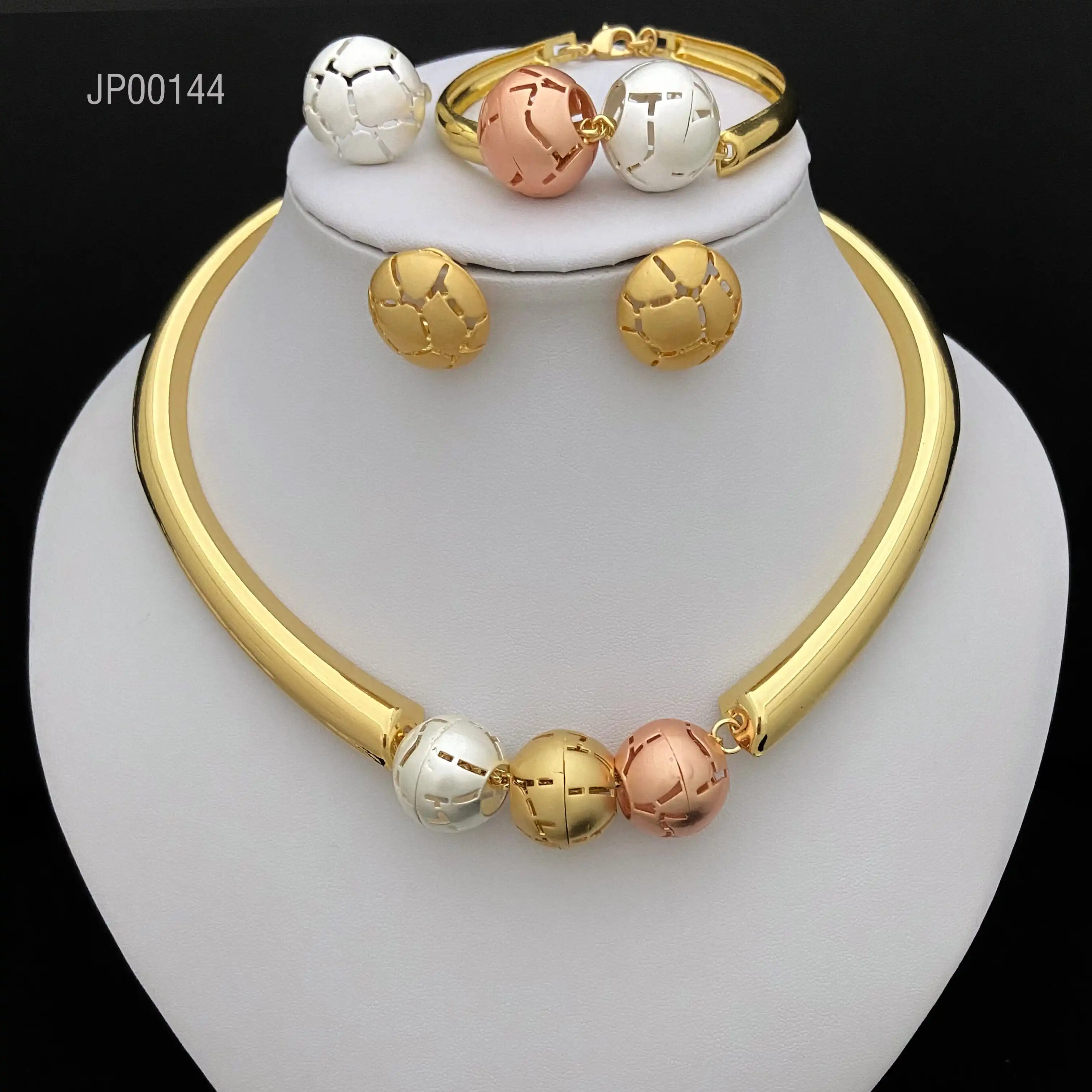 woman daily wear jewelry sets brands Synthetic jewelry set bangle Elegant jewelry sets indian