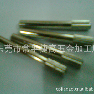 เพลาและตัวเชื่อมต่อของรถของเล่นที่ทำจากอลูมิเนียมอัลลอยด์สำหรับการผลิตผลิตภัณฑ์อิเล็กทรอนิกส์ที่มีรูปทรงหลากหลาย - Product Image 3