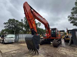 Excavadora Doosan DX300LCA Fabricada en Corea, Precio de Excavadora Usada, Tractor en Venta - Product Image 3