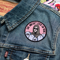 Patch brodé personnalisé en tissu chenille gaufré avec logo arc-en-ciel, nouveau design Guess You, motif dessin animé, forme cœur et fleur pour vêtements