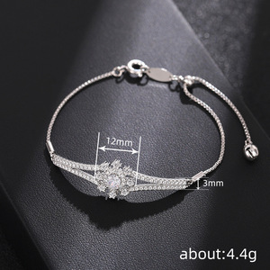 Nuovo braccialetto romantico delicato per donna, design a fiocco di neve, gioielli da polso dolci e brillanti per tutti i giorni - Product Image 4
