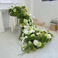 Guirlandes de fleurs artificielles de haute qualité en gros pour allées de mariage, décorations de scène, verdure blanche, chemin de table cascade