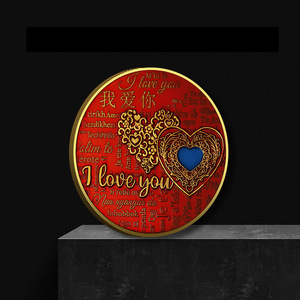 Moneda de Metal Dorada y Plateada con Tema de Amor, Multilingüe 'Te Amo', Regalo para Parejas en el Día de San Valentín con Grabado - Product Image 4