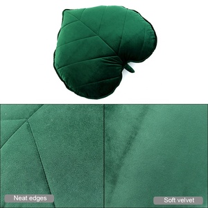 Kunden spezifisches 3D-Plüschblatt-Kissen aus weichem Samt mit Memory-und <span class=keywords><strong>Massage</strong></span> merkmalen - Product Image 4