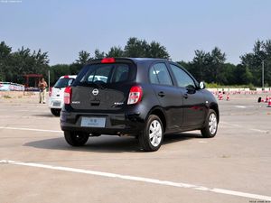 Les voitures d'occasion chinoises les plus vendues, Nissan March berline, manuelle, essence, bon état, pour l'exportation, best-seller, pas cher - Product Image 5