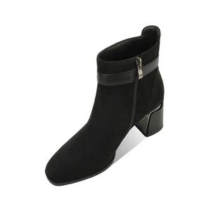 <span class=keywords><strong>Botines</strong></span> de Ante Negros <span class=keywords><strong>para</strong></span> <span class=keywords><strong>Mujer</strong></span> Moncheer con Correa Cruzada y Tacón Cuadrado Moderno - Product Image 4