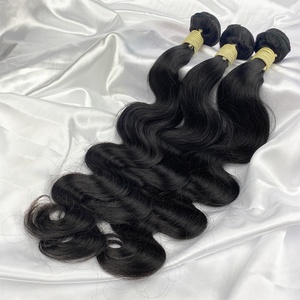 Cheveux humains vierges malaisiens 100% naturels, qualité 10A Remy, double trame machine, ondulation soyeuse, noir naturel, 10-30 pouces, avec closure - Product Image 2