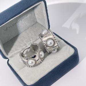 Tianyu Gems Vintage Geometric Gold Plated Brass Hoop <b>Earrings</b> with Imitation <b>Pearl</b> Classic Women's Jewelry - Product Image 2