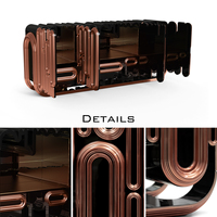 Buffet de cuisine moderne personnalisable, meuble de rangement de luxe avec finition laquée noire brillante et feuille de cuivre