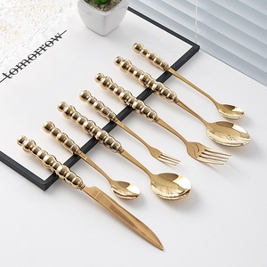 Set di posate di lusso in acciaio inossidabile lucidato a specchio con manico in ceramica perlata, coltello, forchetta e cucchiaio, stile nordico ad alta estetica - Product Image 4